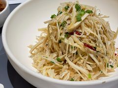 香葱拌笋衣-小大董·烤鸭(观景餐厅·南京西路店)