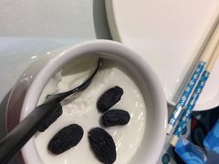 古丽自制酸奶-楼兰古丽·新疆菜(大唐西市店)