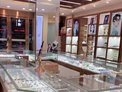 -明月眼镜(三坝店)