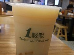 养乐多绿+茶冻-1点点(丰盛町店)