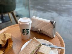 -英皇美食坊(英皇娱乐酒店内)