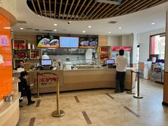 -闫家驴肉老店(华电一校店)