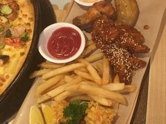 -必胜客(欢乐颂店)