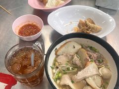 -榮泰米粉湯(Left Shop)