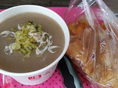 鲜鱼糊粉配油条-汪记鲜鱼糊汤粉(沈阳路总店)