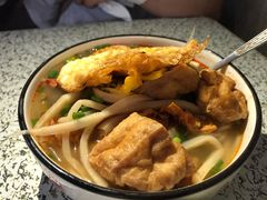 -忆螺巷螺蛳粉(步行街小巷店)