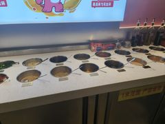 -龍歌自助小火锅(市北CBD万达店)