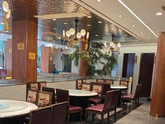 -亲回家吃饭餐厅(黄陂店)