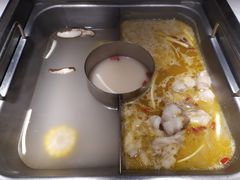大满足双拼锅-新辣道鱼火锅(航天万源店)