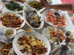 -范饭椰林川湘味海鲜·椰子鸡(三亚湾椰梦长廊店)