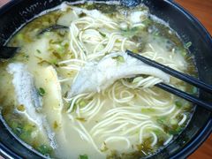 -鲜笃面(肇嘉浜路店)