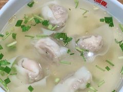 虾仁馄炖-南城香·饭香串香馄饨香(青年路店)