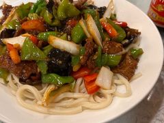 过油肉拌面-汗腾格里·风味餐厅(新疆驻京办店)