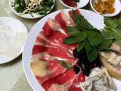 -桥香园云南过桥米线(金马碧鸡店)