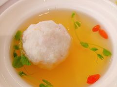 蟹粉鳕鱼狮子头-海富门·带鱼·淮扬菜·粤菜(甘家口店)