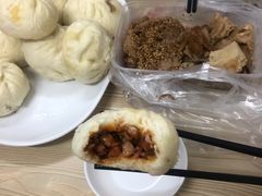 奥尔良鸡腿包-老陶包子铺(南大西南村店)