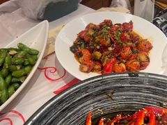 -肥肥虾庄·金牌油焖大虾(汉街SKP店)