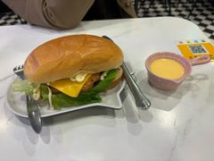 -澳门陈光记烧味饭店(南京德基广场店)