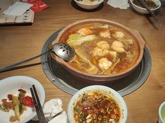 -蔡婶牛腩牛杂煲(长安万科店)