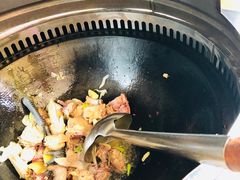 -地锅公社·现炒地锅鸡·地锅鱼·夜宵(罗锦路店)