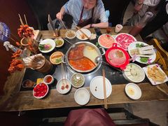 -周师兄大刀腰片火锅(洪崖洞旗舰店)