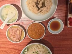 -裕兴记•蟹黄面馆(人民广场店)