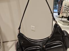 -CHARLES&KEITH(城西银泰店)