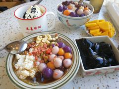 芋圆酒酿冰粉小风车-堂屋糖水店(愚园店)
