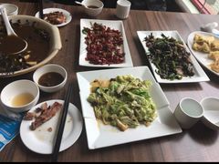 -今鲜源大酒店·中华餐饮名店(新湛路店)
