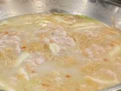 酸汤兔大锅-老来福·非遗酸汤兔(凯旋路店)