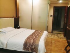 -好居商务酒店(江高亿达广场店)