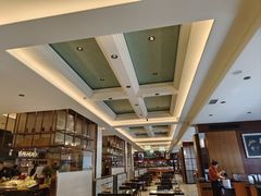 -东方红海鲜百汇(国际大厦店)