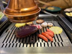 -臻牛烤肉