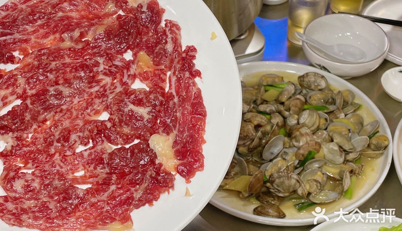 宝子们呀，咱就是说这家潮汕牛肉火锅店真的太棒啦！