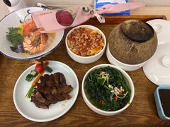 -雪梅月子中心(华侨城店)