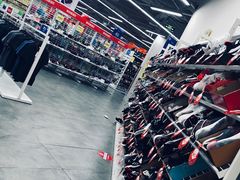 -BIGOFFS 超级折扣(仁恒伊势丹店)