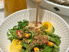 -品海楼·大连海胆锅贴馆(东港店)