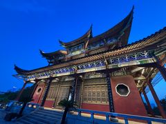 -武汉五月花大酒店(武昌火车站中南路地铁站店)