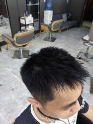 -藤野造型烫发染发