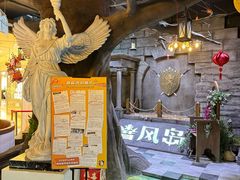 -暴风岛沉浸式体验馆(百联世纪店)