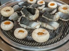 -围炉肉舍•炭烤活鳗•丹东海鲜烤肉(步行街店)