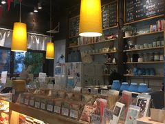 -猫的天空之城概念书店(杭州南宋御街店)