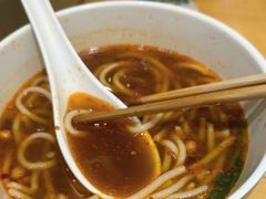 -三千粉牛肉米粉(来客茂店)