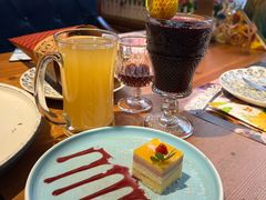 -米德维奇俄式西餐厅(西六道街店)