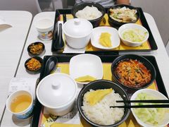 -老娘舅餐厅(黄龙体育中心店)