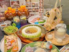 -得意咚瓜·顺德鱼生·冬瓜盅火锅