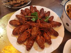 -郑东靓靓虾馆·金牌油焖大虾(天泽街店)