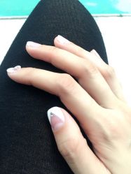 -花岐款式专研健康美甲沙龙