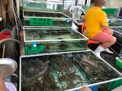 -拉威海鲜市场