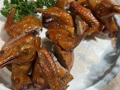 -鲤鱼塘农家山庄